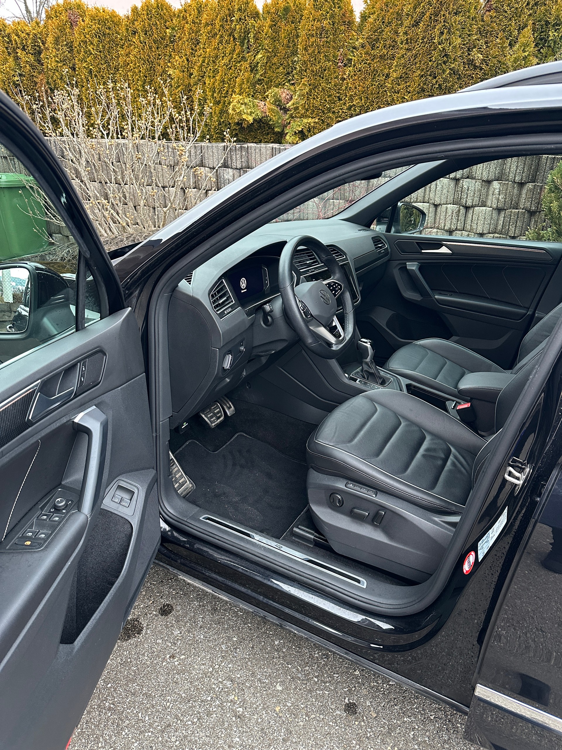 VW Tiguan 1.4TSI PHEV R-Line DSG-image-5