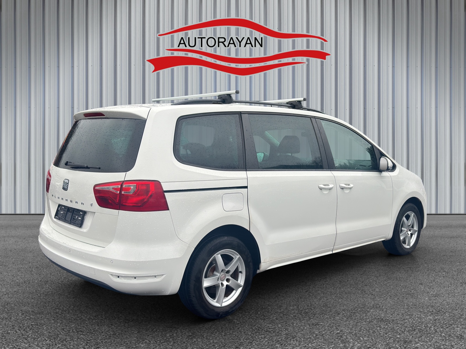 SEAT Alhambra 2.0 TDI Reference 4x4-image-4