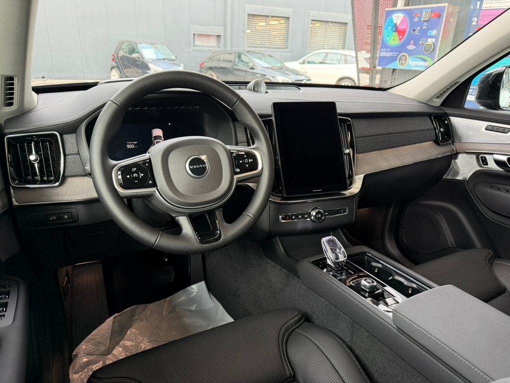 VOLVO XC90 T8 eAWD PluginHybrid Ultra Dark Geartronic-image-9