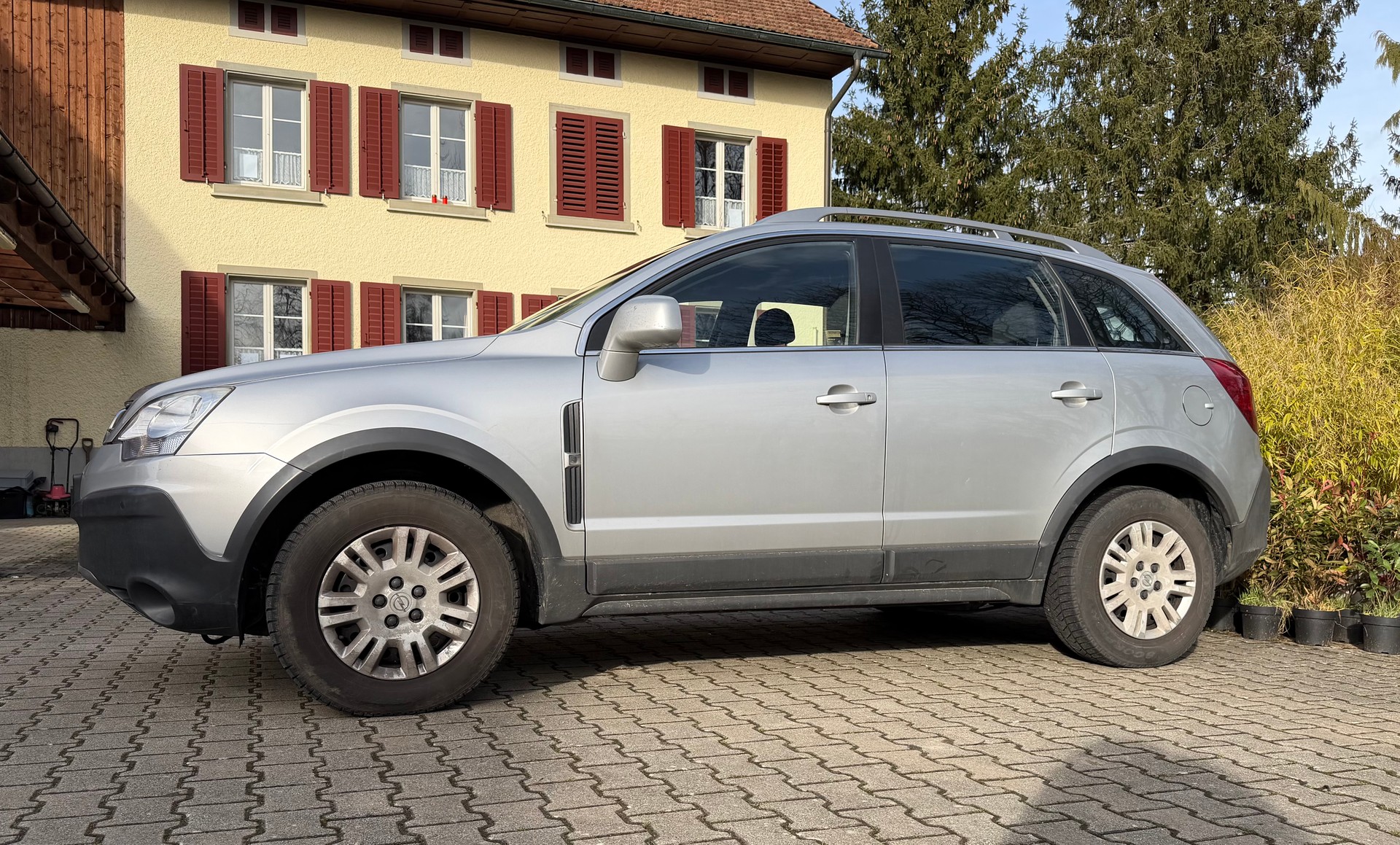 OPEL Antara 2.0 CDTi Enjoy 4WD Automatic-image-2