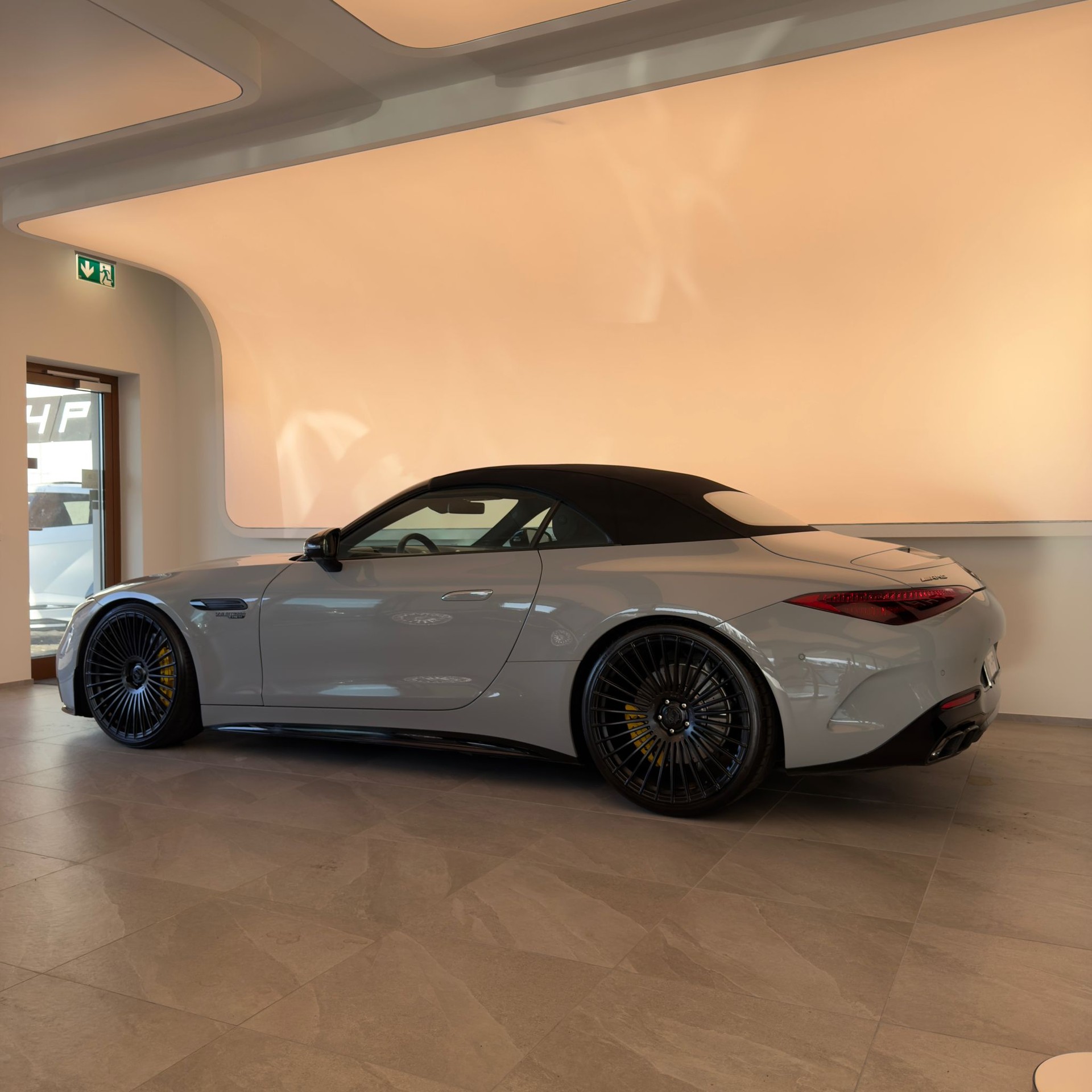 MERCEDES-BENZ AMG SL 63 4M Speedshift MCT-image-9