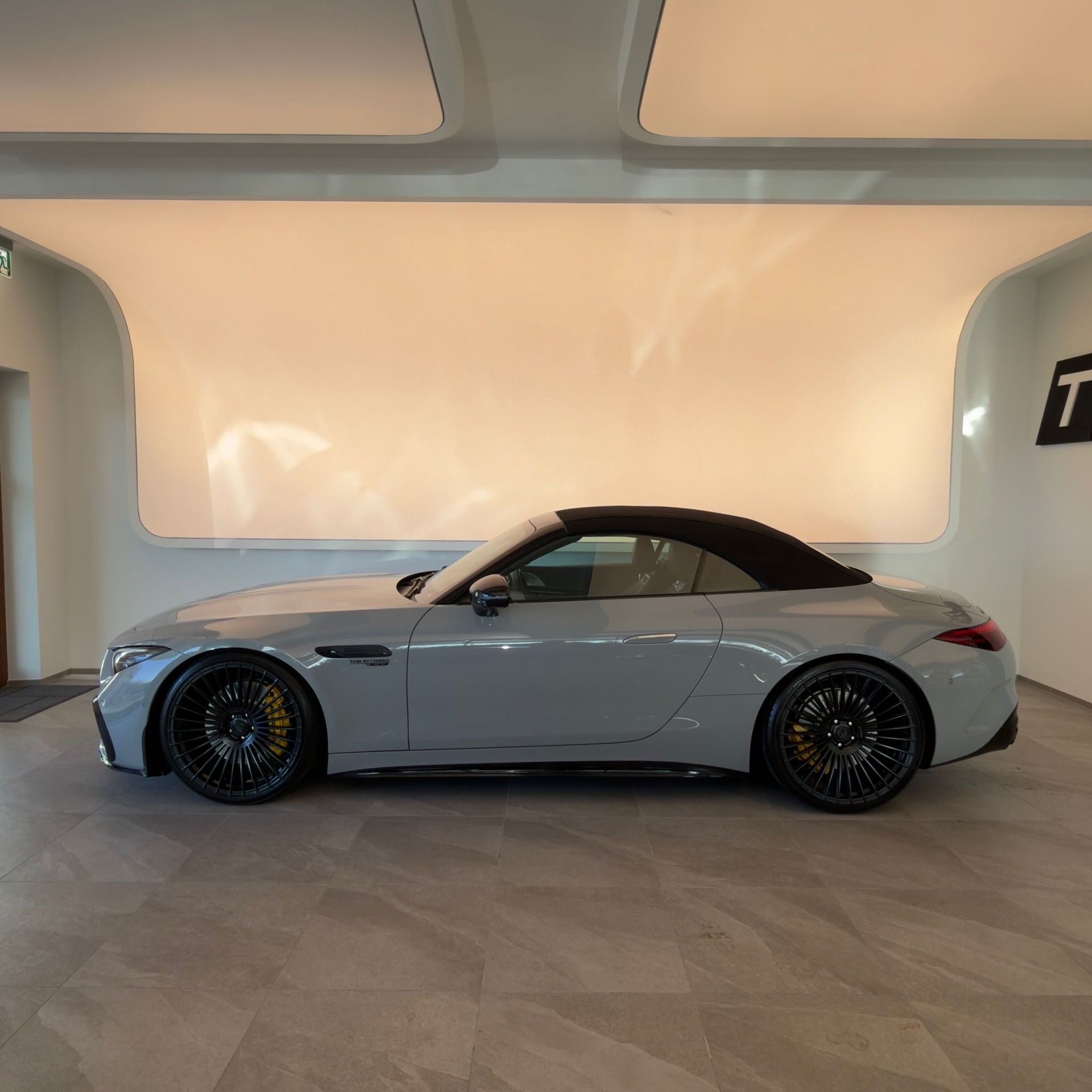 MERCEDES-BENZ AMG SL 63 4M Speedshift MCT-image-5
