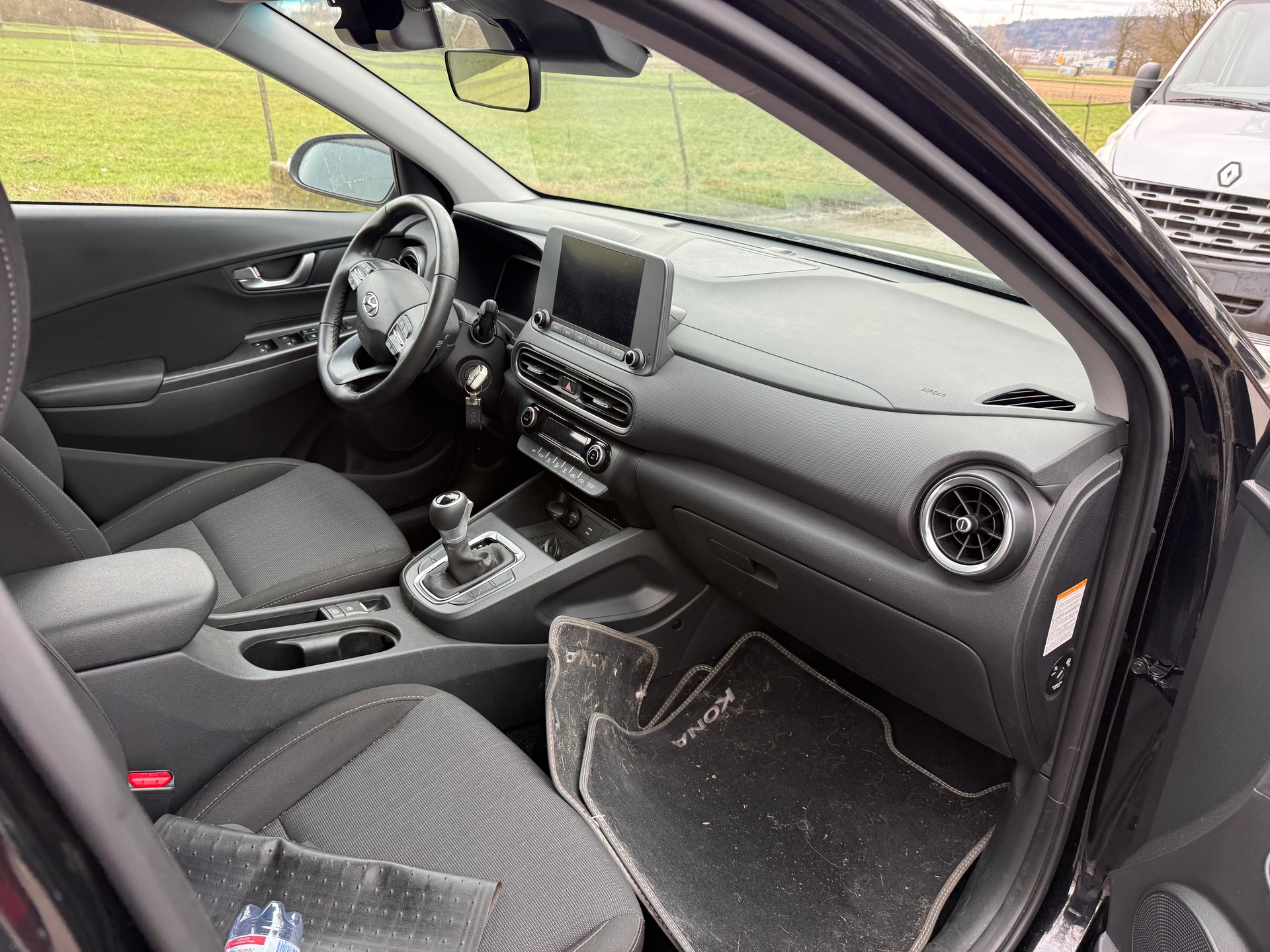 HYUNDAI Kona 1.6 GDi HEV Amplia DCT-image-9