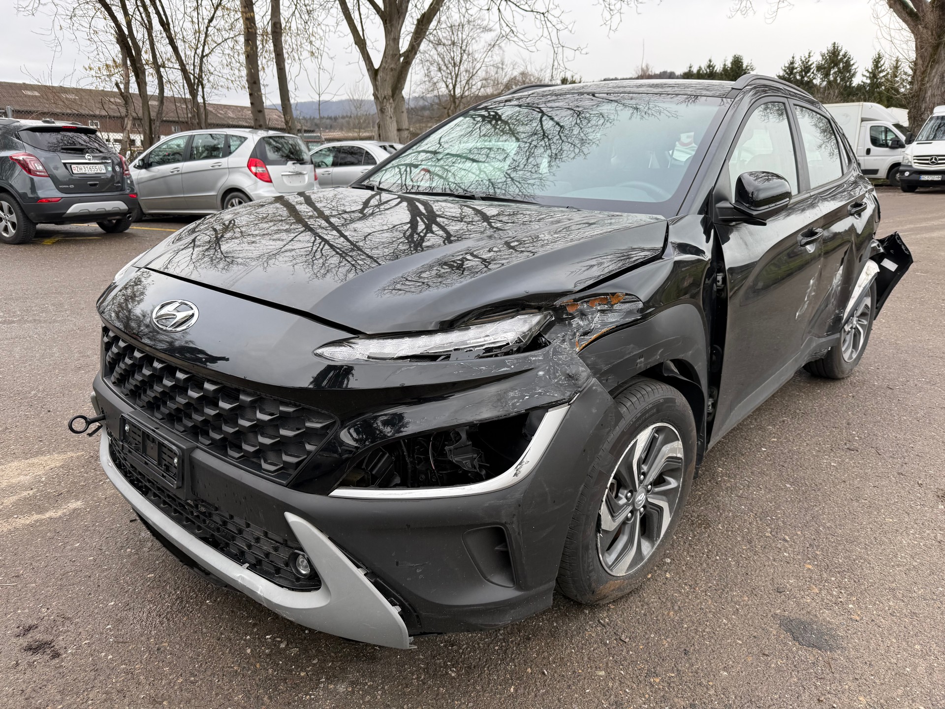 HYUNDAI Kona 1.6 GDi HEV Amplia DCT-image-2