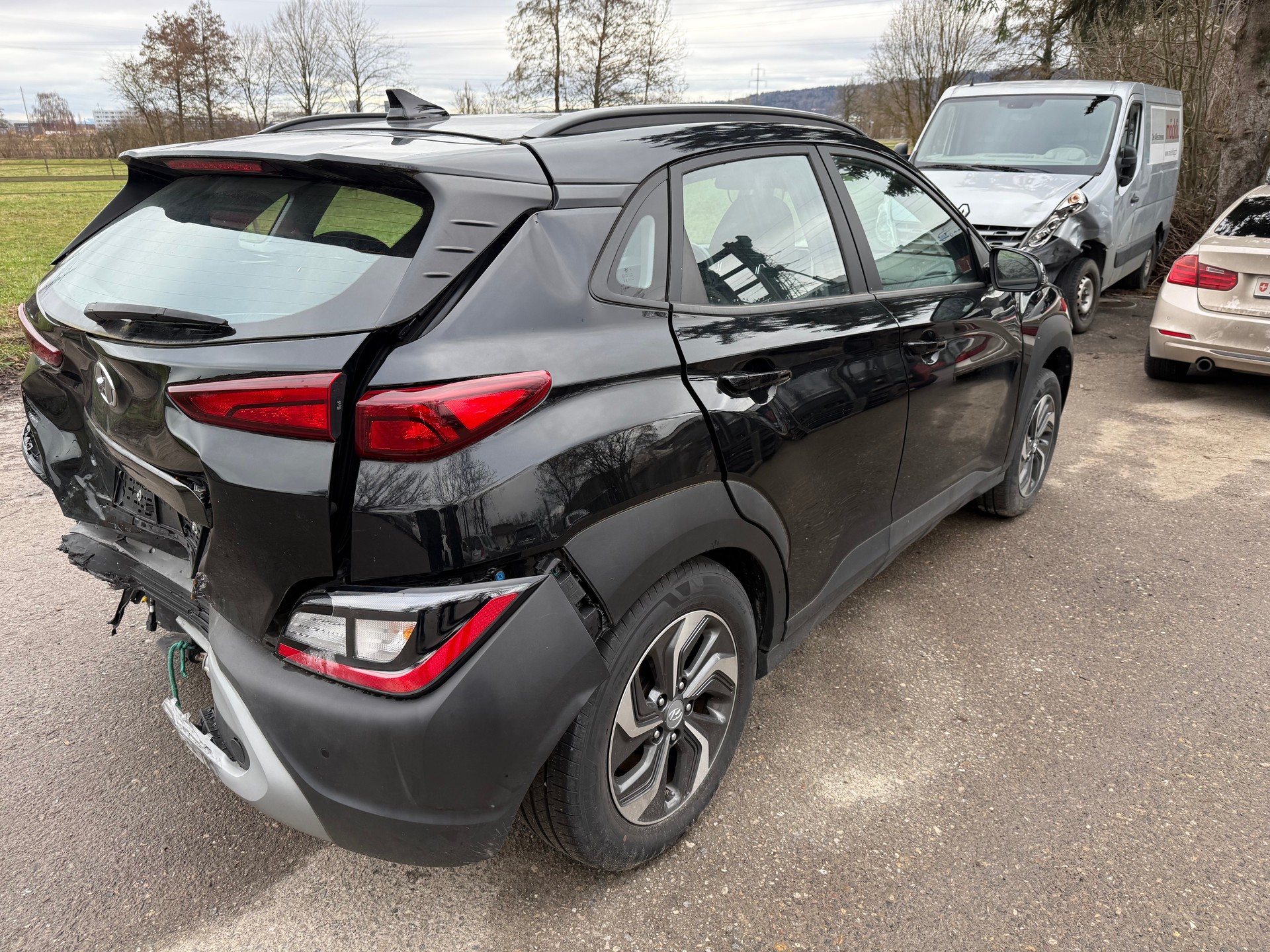 HYUNDAI Kona 1.6 GDi HEV Amplia DCT-image-8