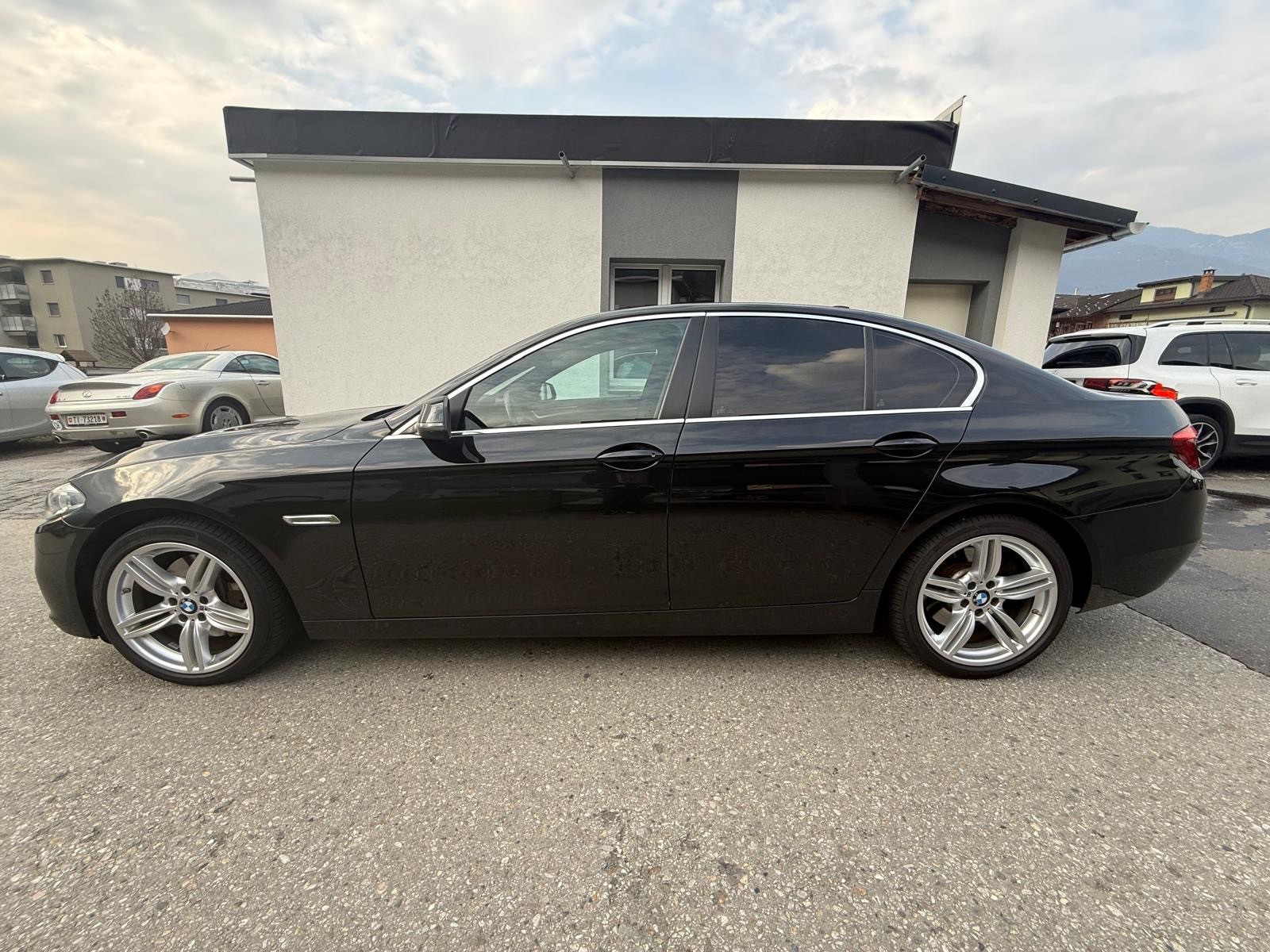 BMW 535i Modern Line-image-6
