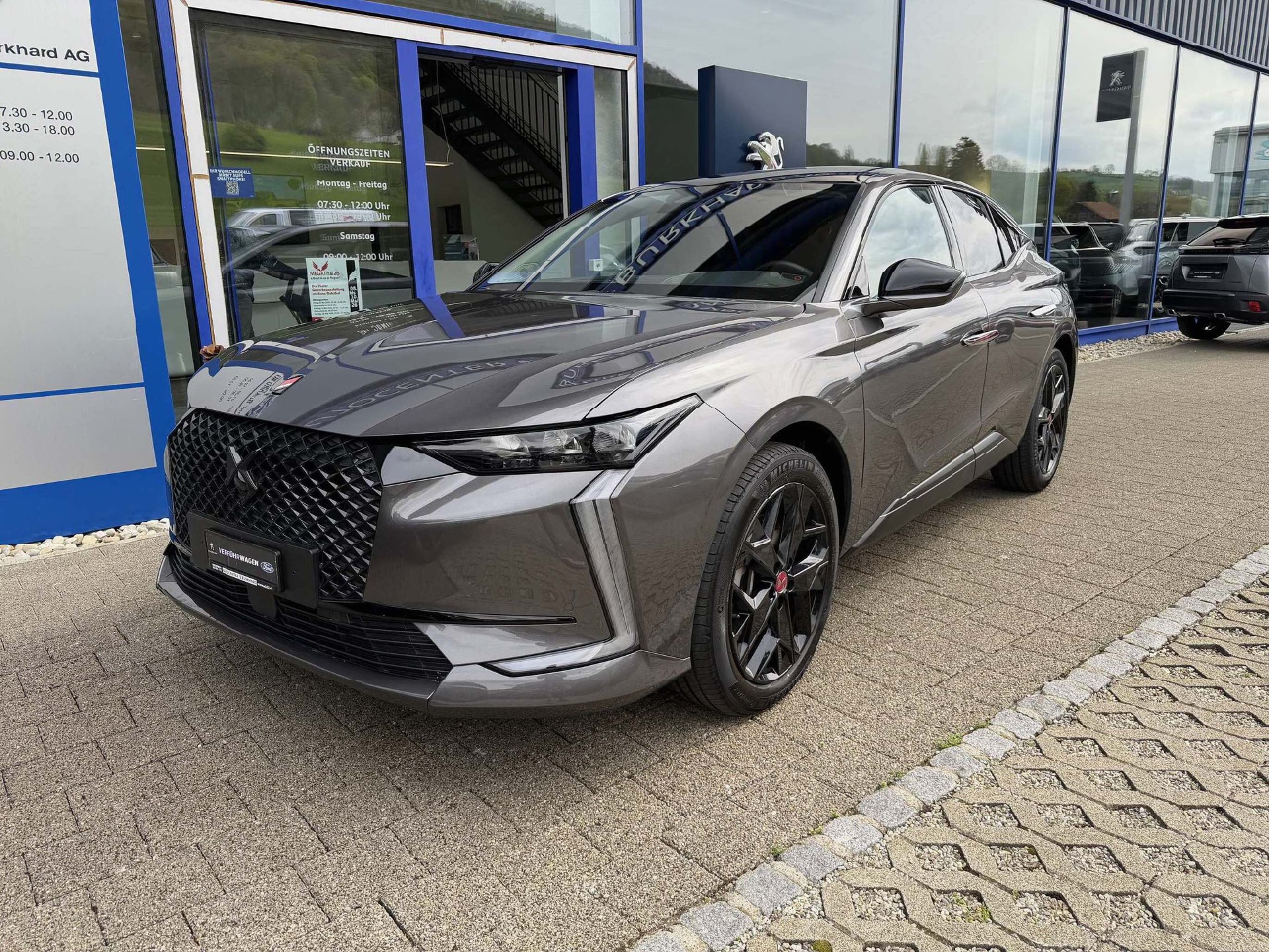 DS AUTOMOBILES DS4 1.6 E-Tense Performance Line, Schiebedach-showroom-element-1