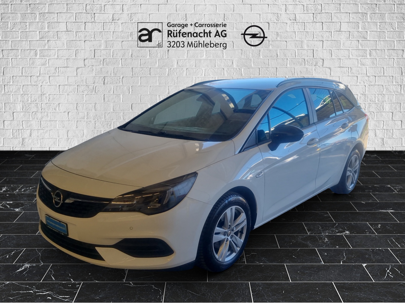 OPEL Astra Sports Tourer 1.4 T Edition S/S-image-0
