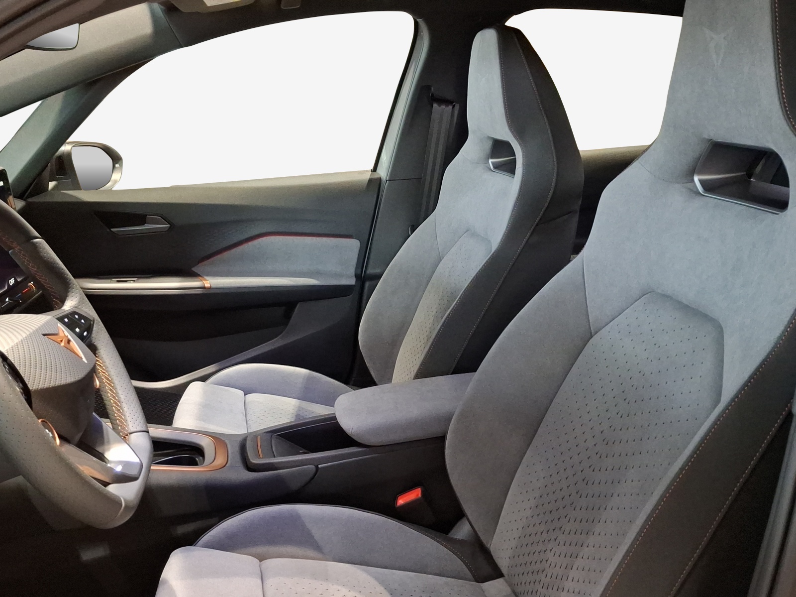 CUPRA Born 79 kWh e-Boost Adrenaline-image-7