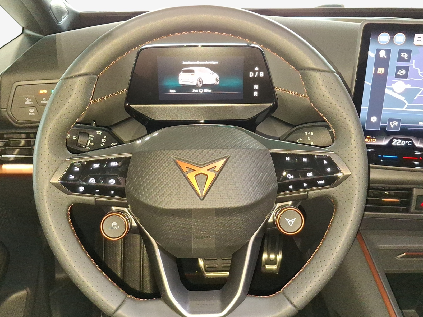 CUPRA Born 79 kWh e-Boost Adrenaline-image-8