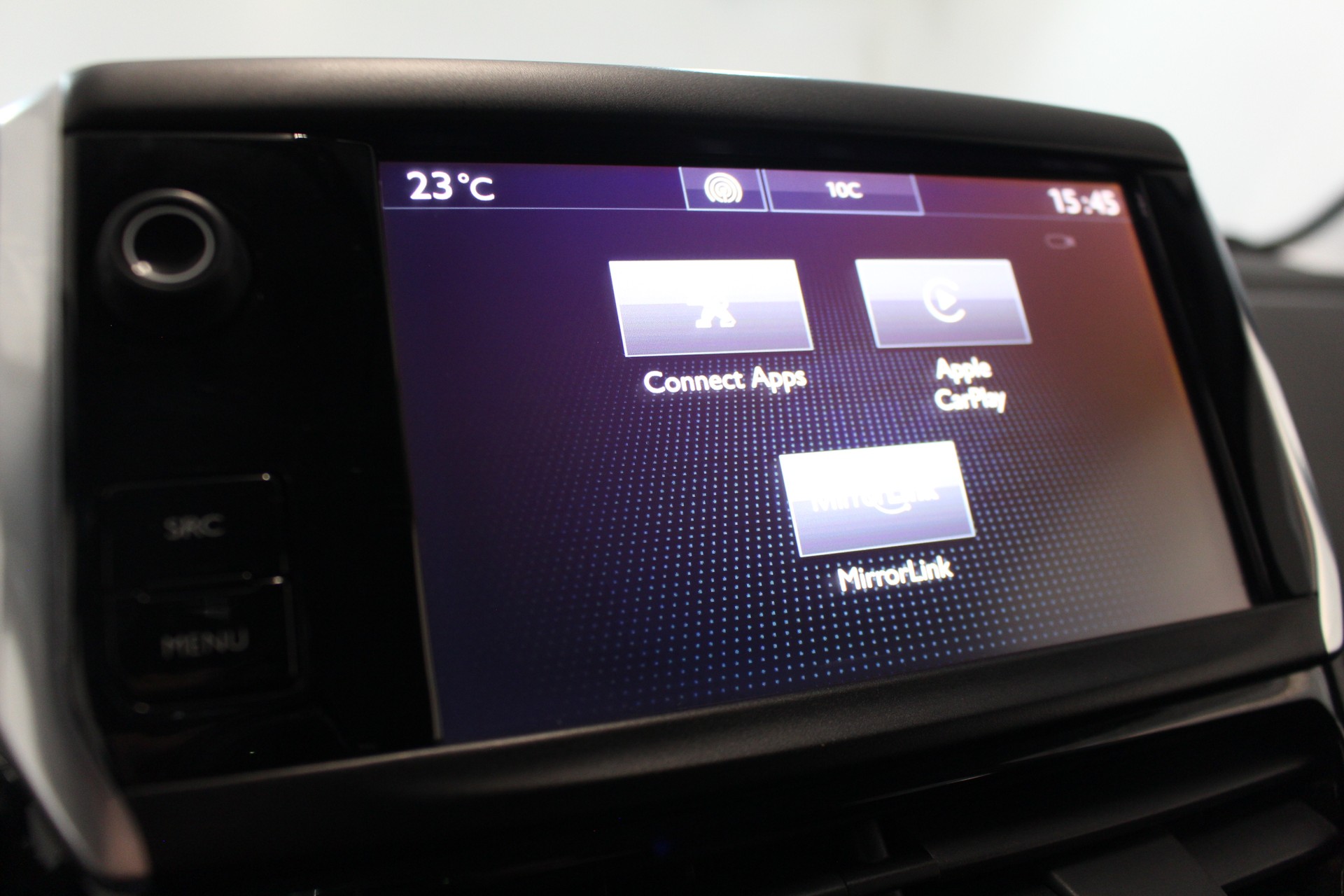 PEUGEOT 208 1.2 PureTech Style-image-15