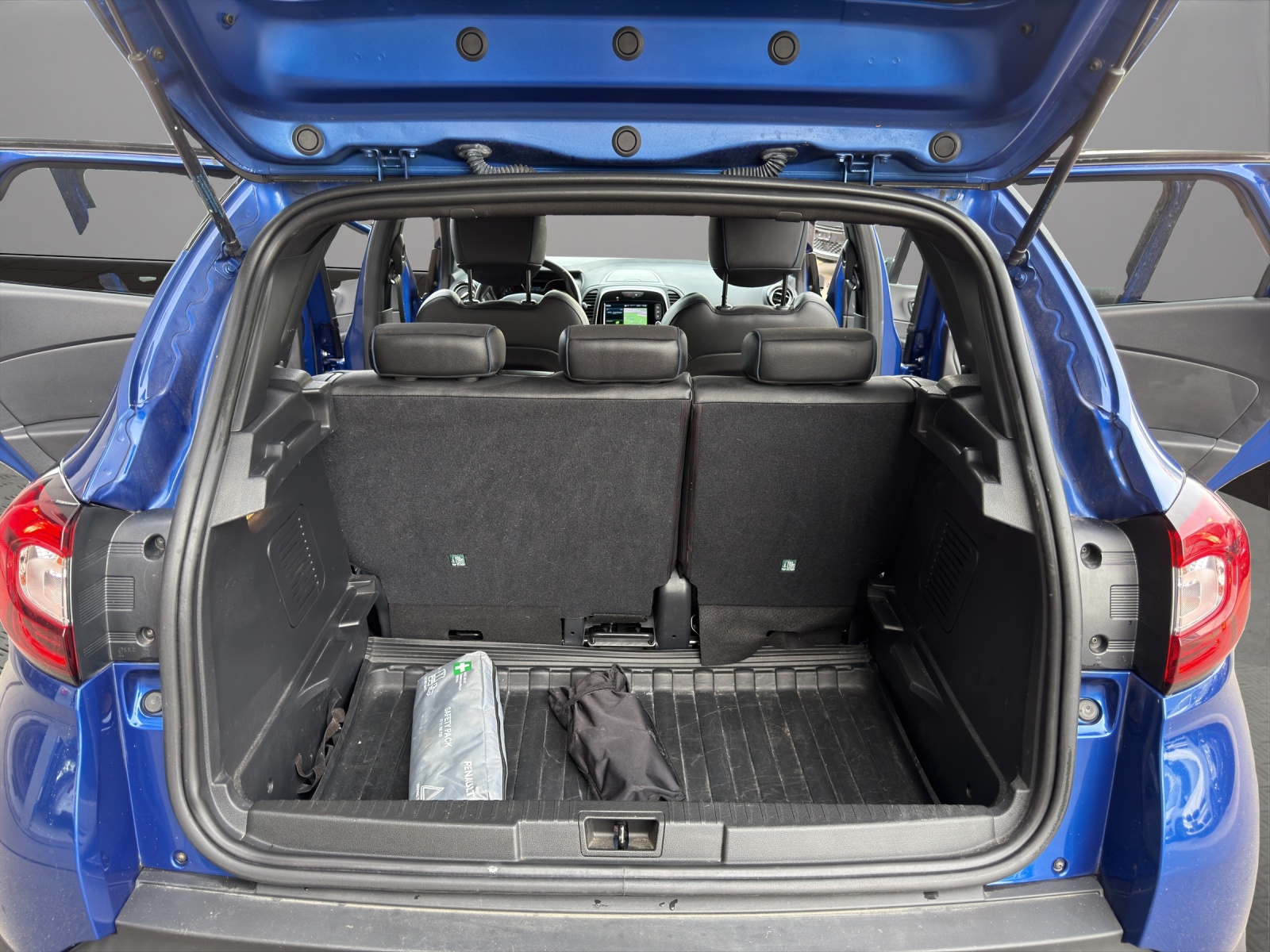 RENAULT Captur 1.3 T 16V S-Edition EDC-image-18