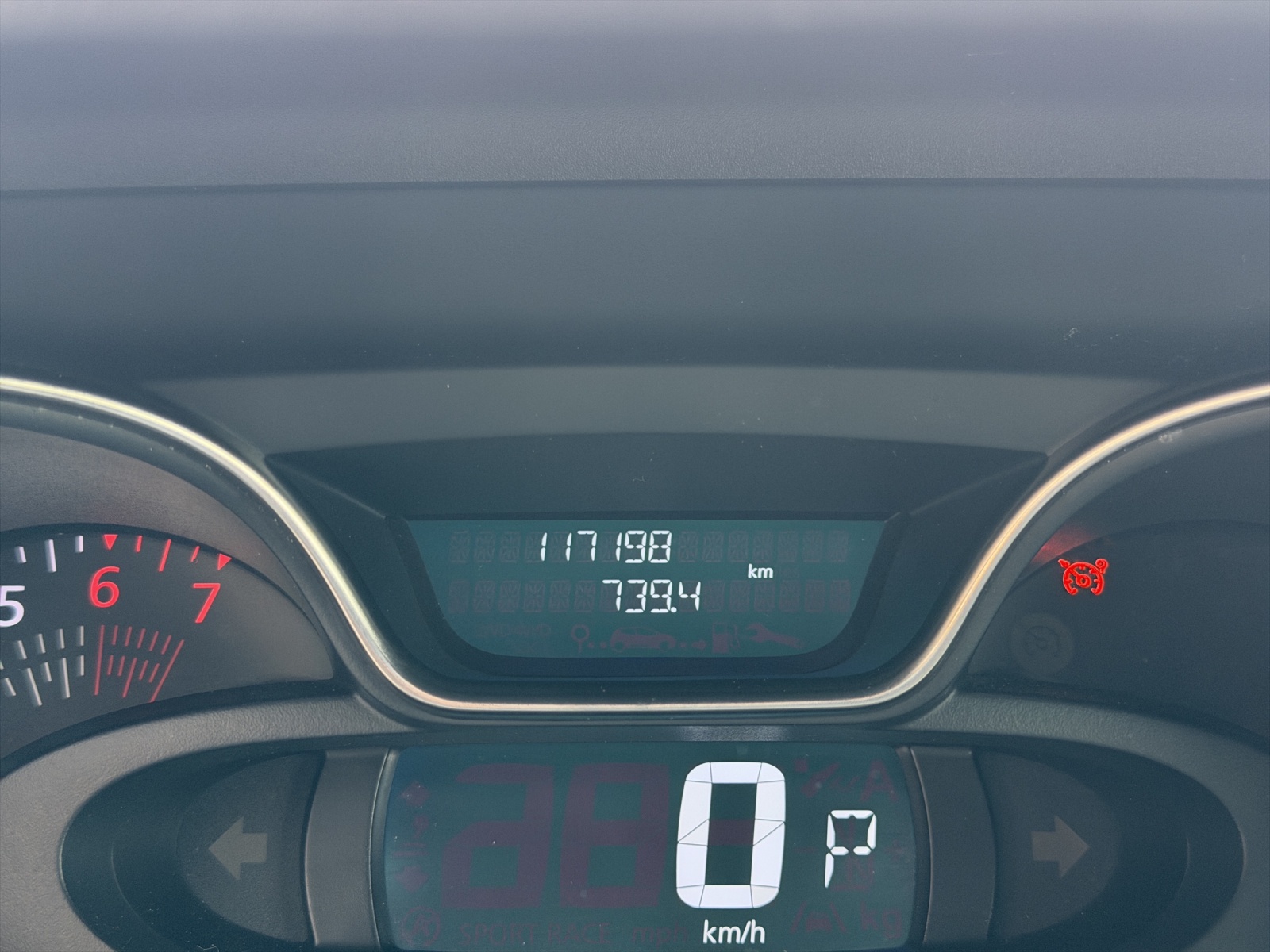 RENAULT Captur 1.3 T 16V S-Edition EDC-image-10