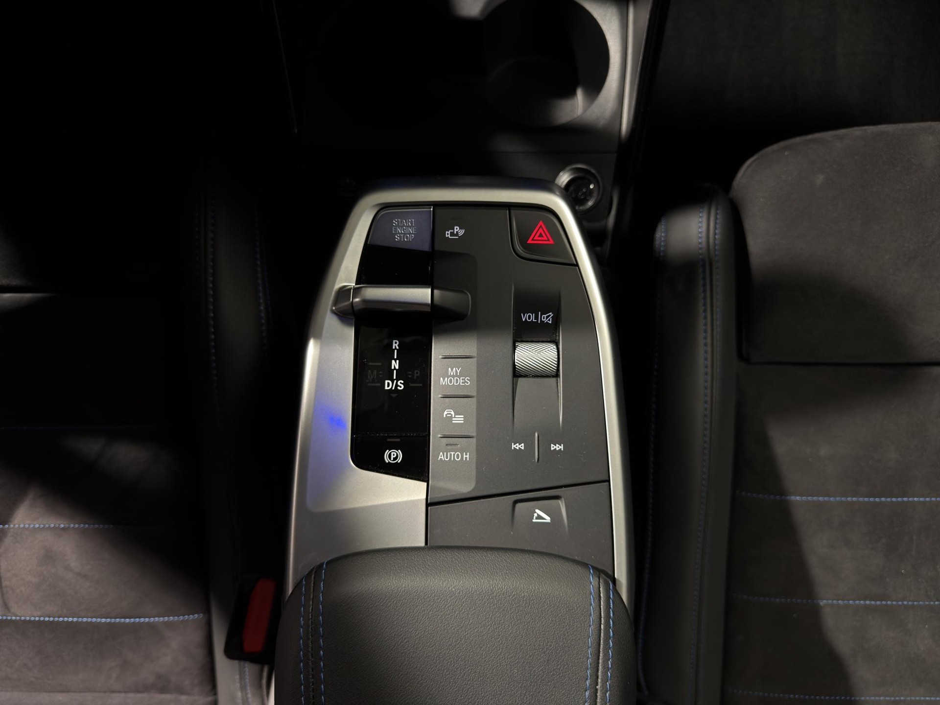 BMW 225e xDrive Active Tourer M Sport-image-11