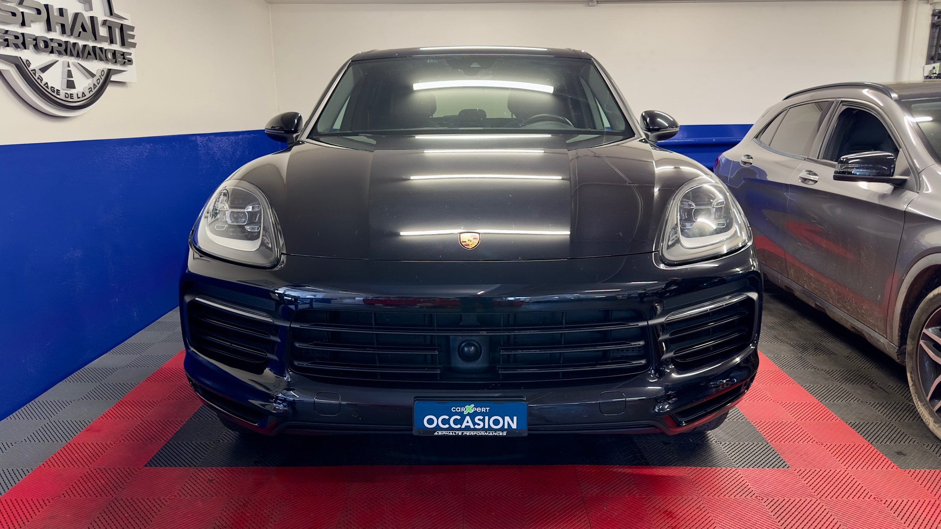 PORSCHE Cayenne-image-2