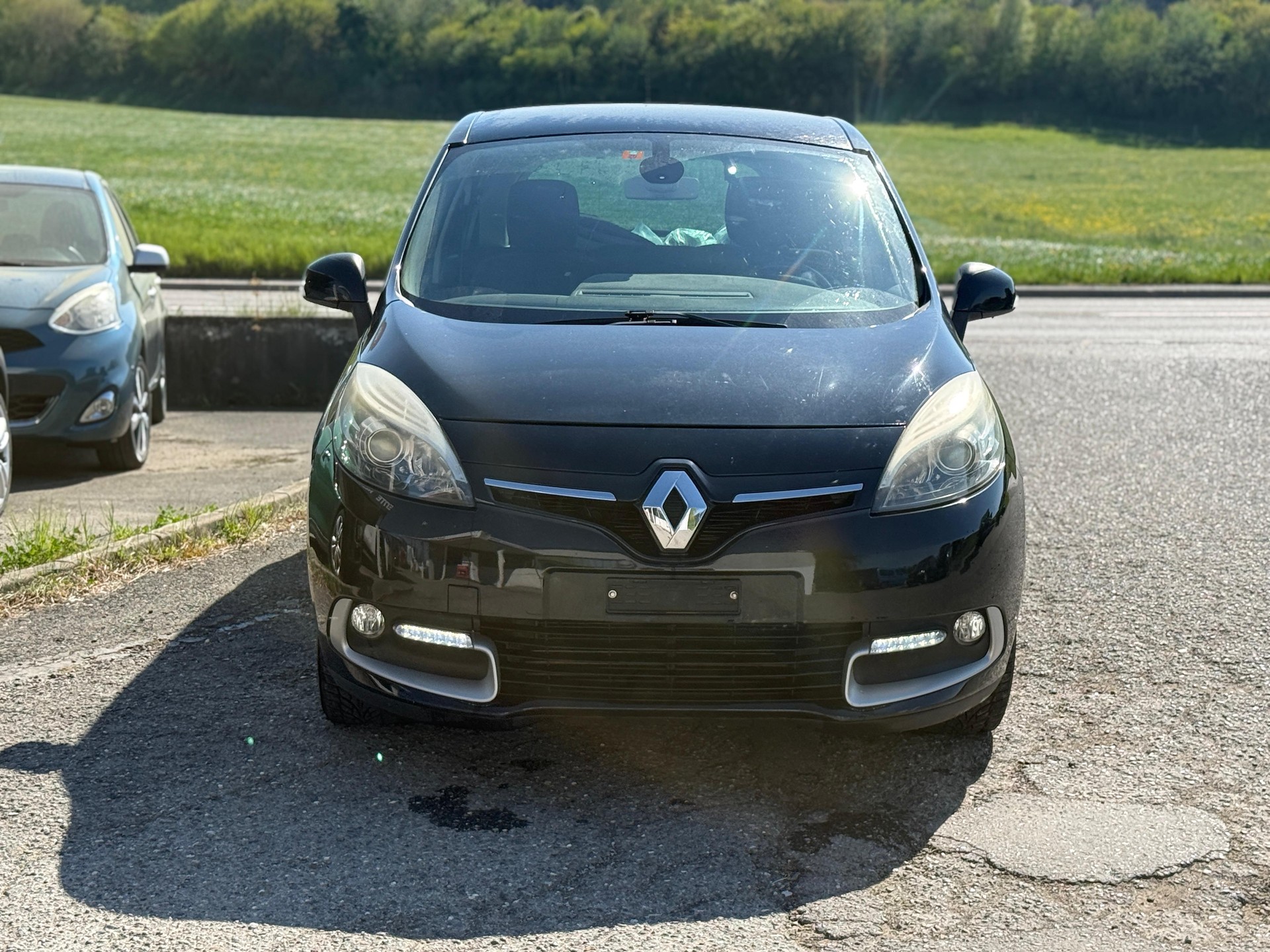 RENAULT Scénic 1.2 16V Turbo Swiss Edition-image-0