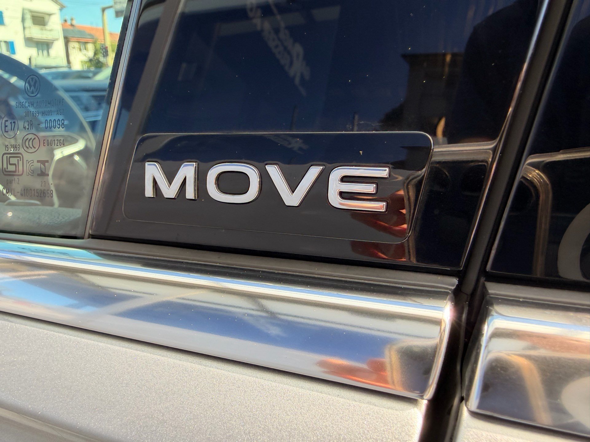 VW Tiguan Move 1.5 TSI DSG *** PANORAMAGLASDACH ***-image-28