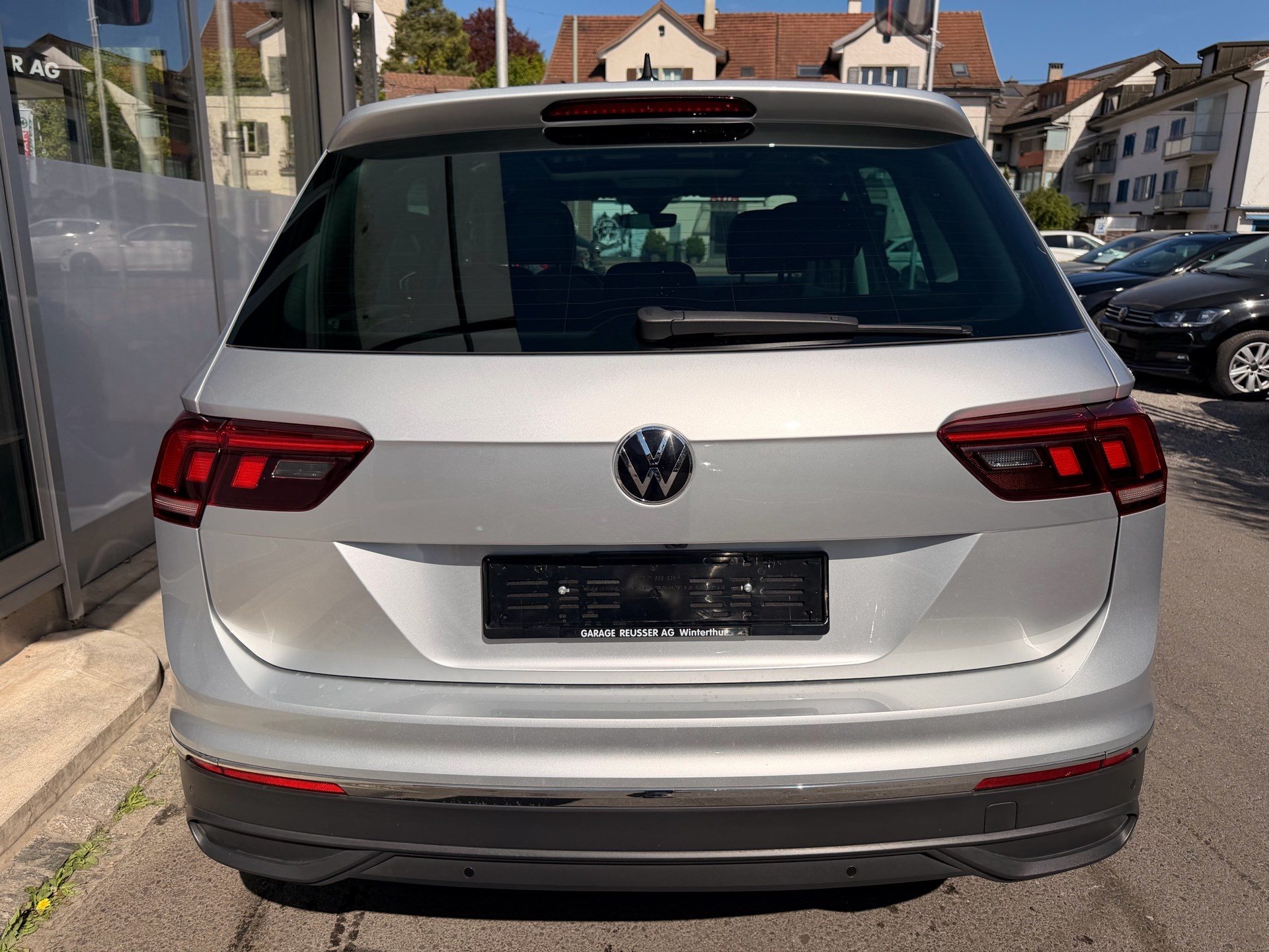 VW Tiguan Move 1.5 TSI DSG *** PANORAMAGLASDACH ***-image-4