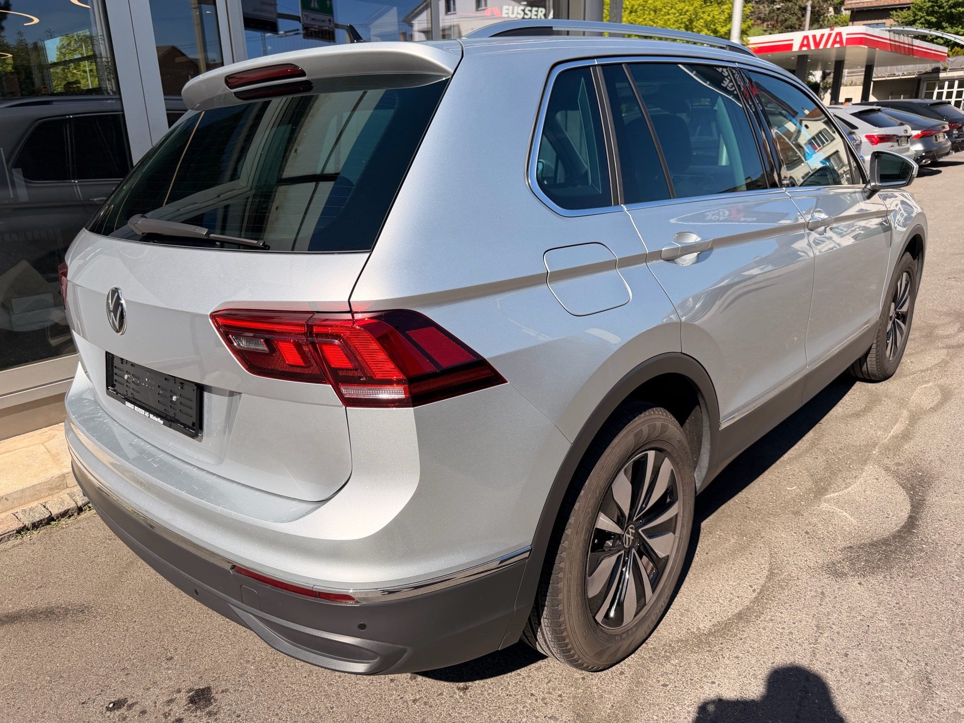 VW Tiguan Move 1.5 TSI DSG *** PANORAMAGLASDACH ***-image-3