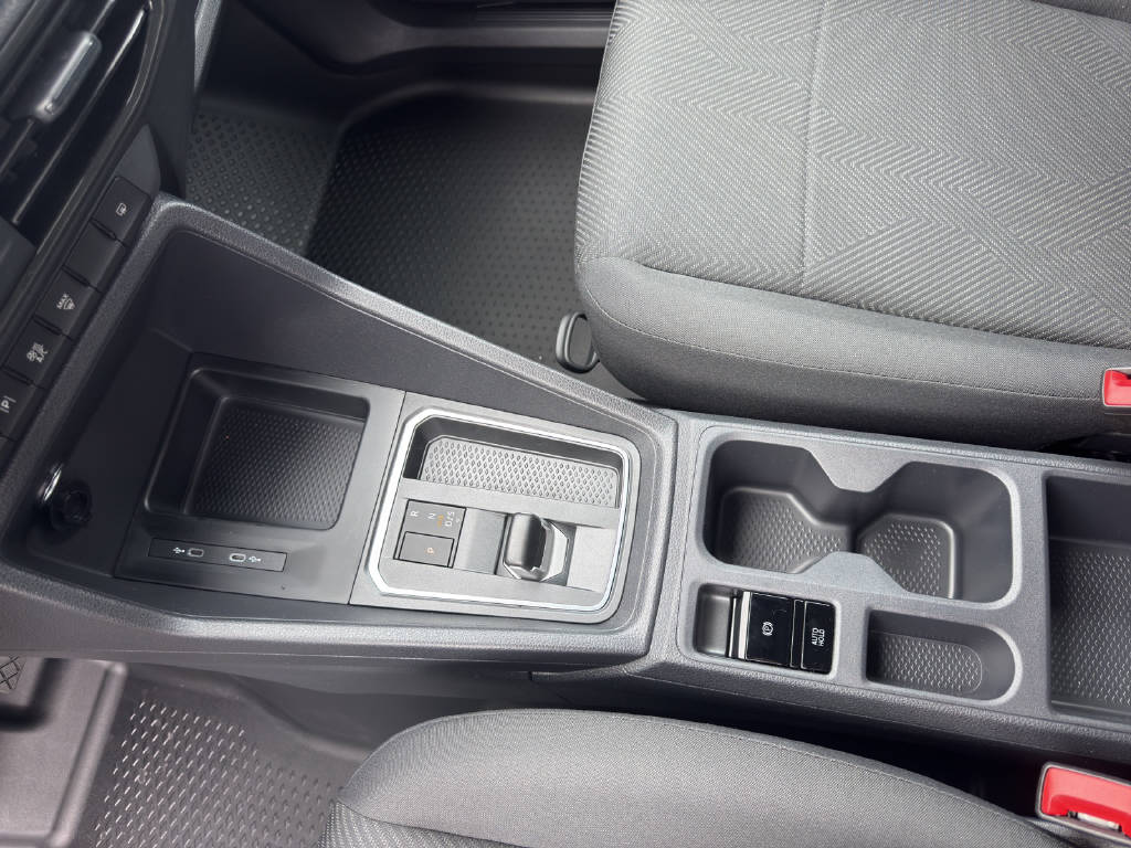 FORD Grand Transit Connect Kaw. 2.0 EcoBlue 122 Trend-image-6