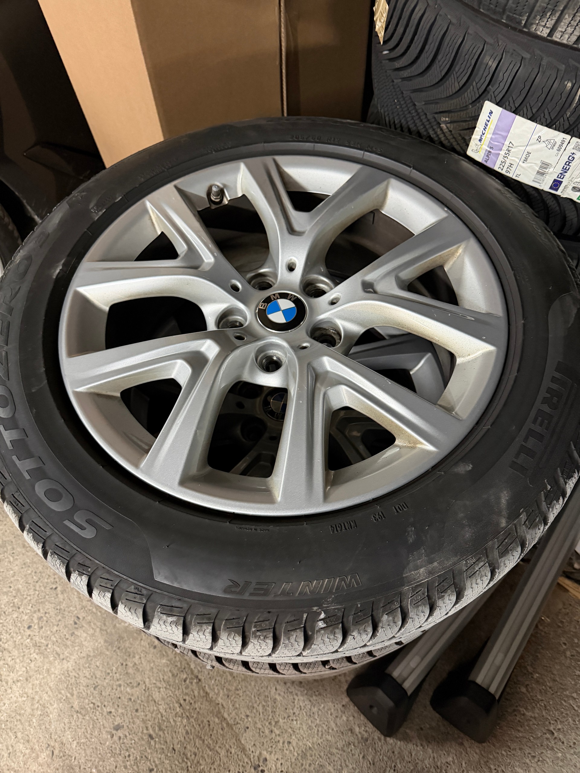 BMW X1 xDrive 20i xLine Steptronic-image-14