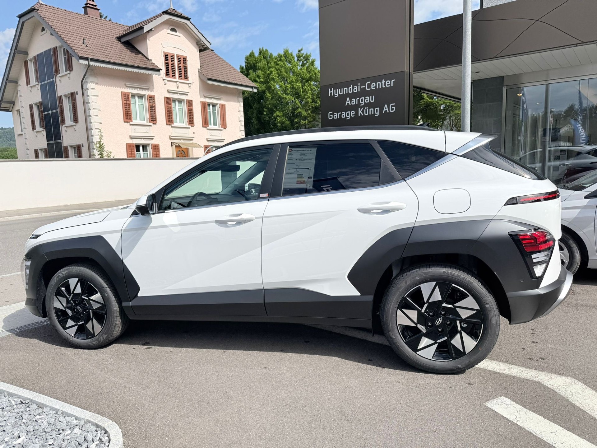 HYUNDAI Kona 1.6 GDi HEV Vertex DCT Swiss Edition-image-6