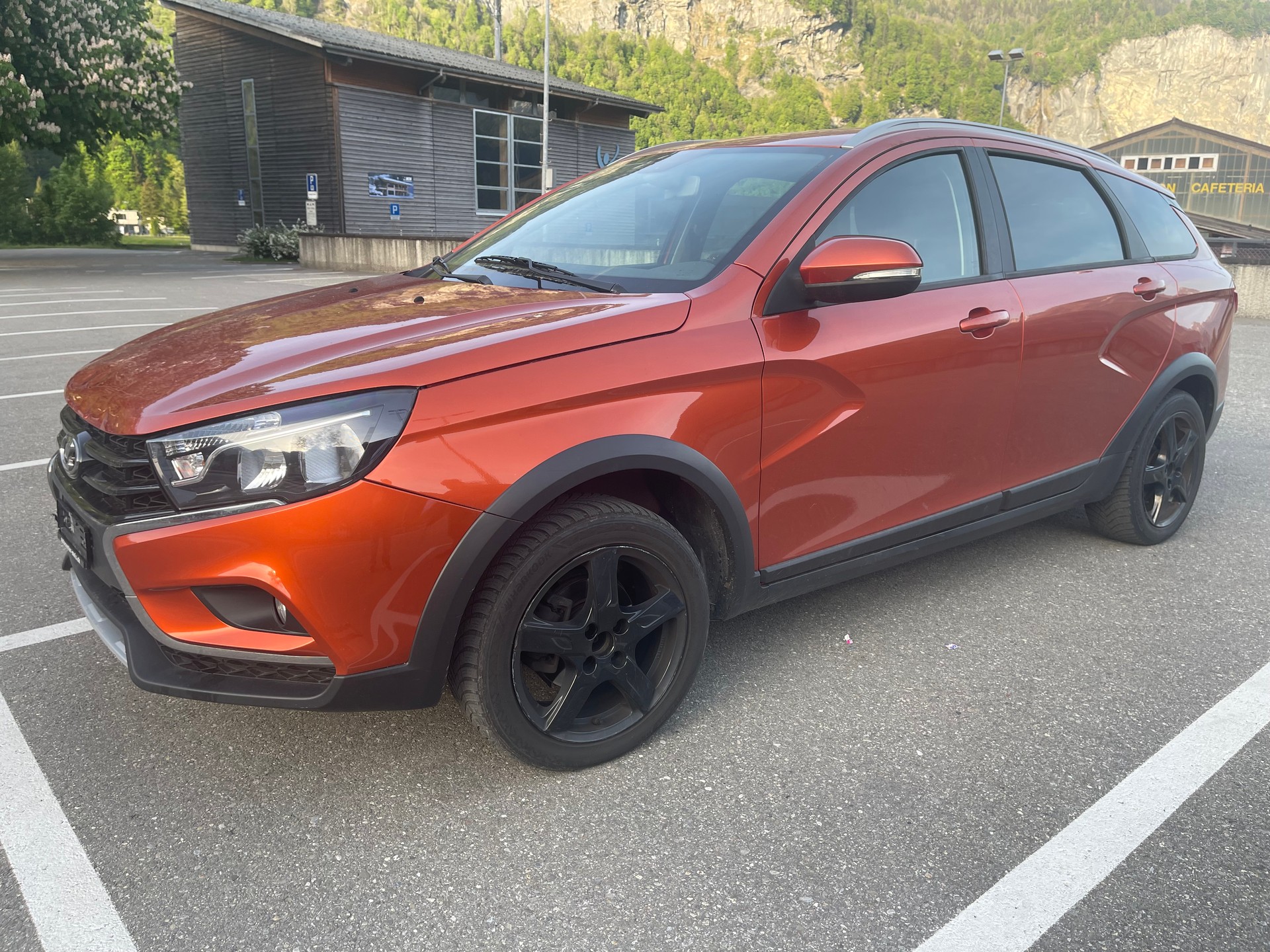 LADA VESTA-image-7