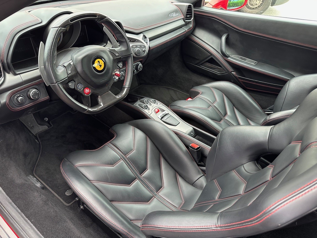 FERRARI 458 Italia 4.5 V8-image-7