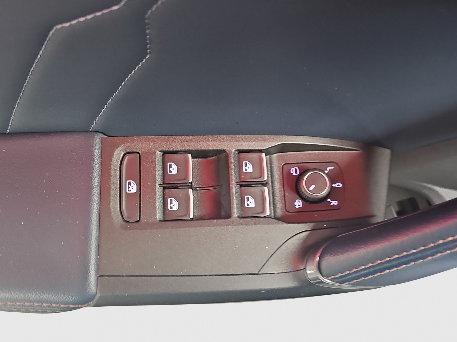 CUPRA Formentor 2.0TSI VZ 4Drive DSG-image-15