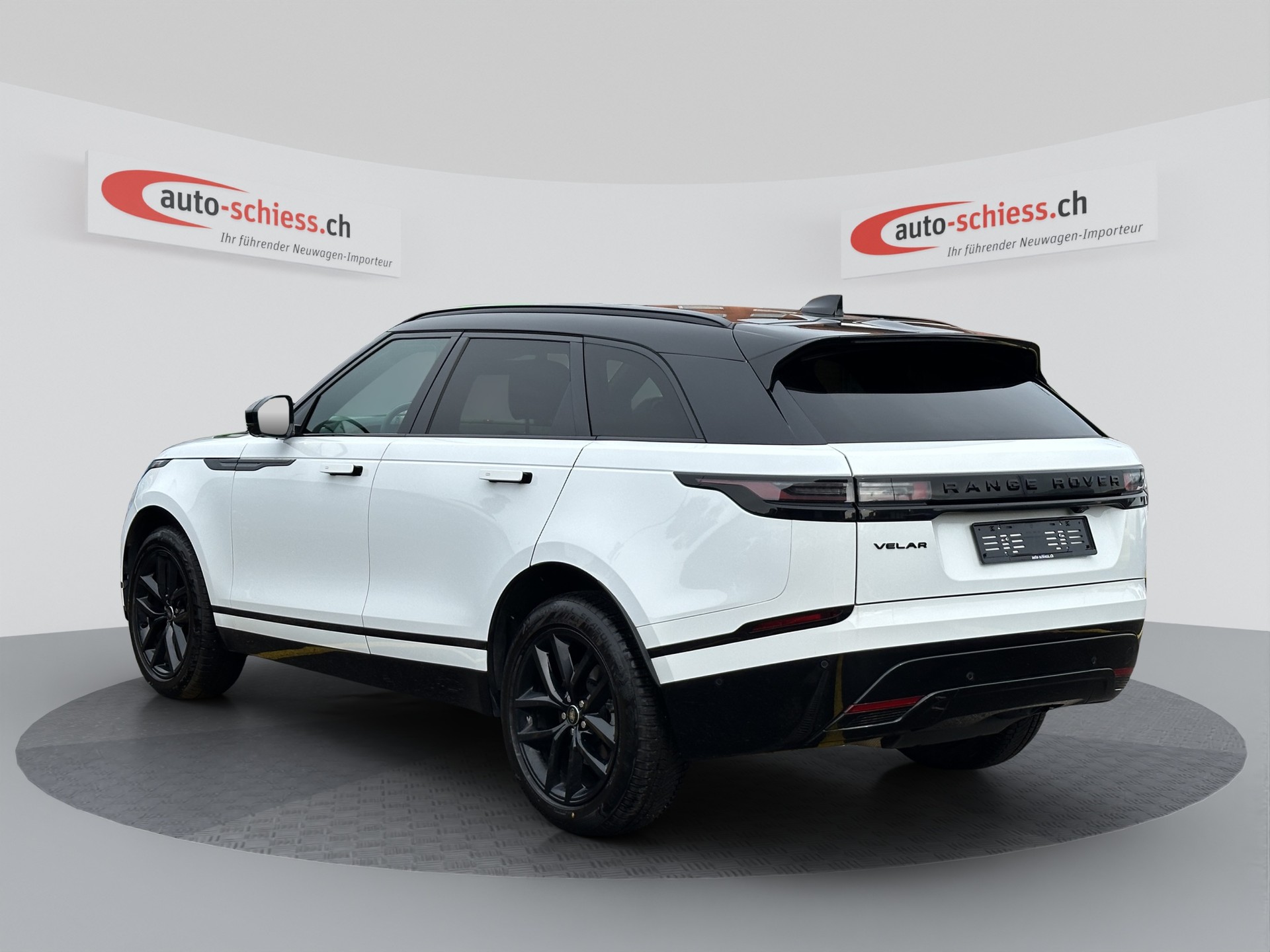 LAND ROVER Range Rover Velar D 200 Black Automatic-image-2