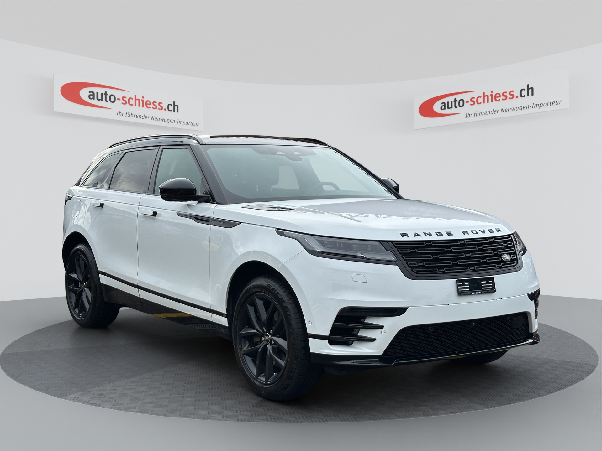 LAND ROVER Range Rover Velar D 200 Black Automatic-image-0