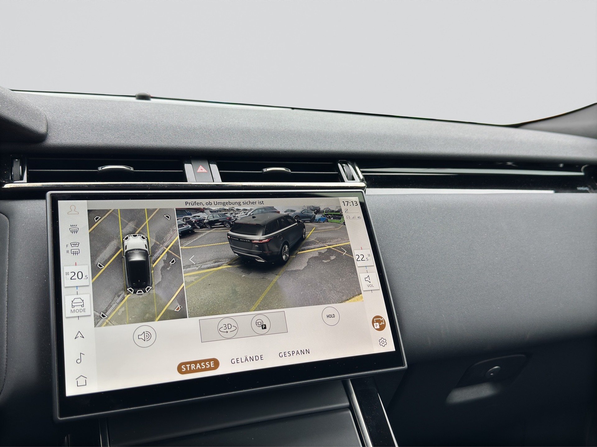 LAND ROVER Range Rover Velar D 200 Black Automatic-image-14