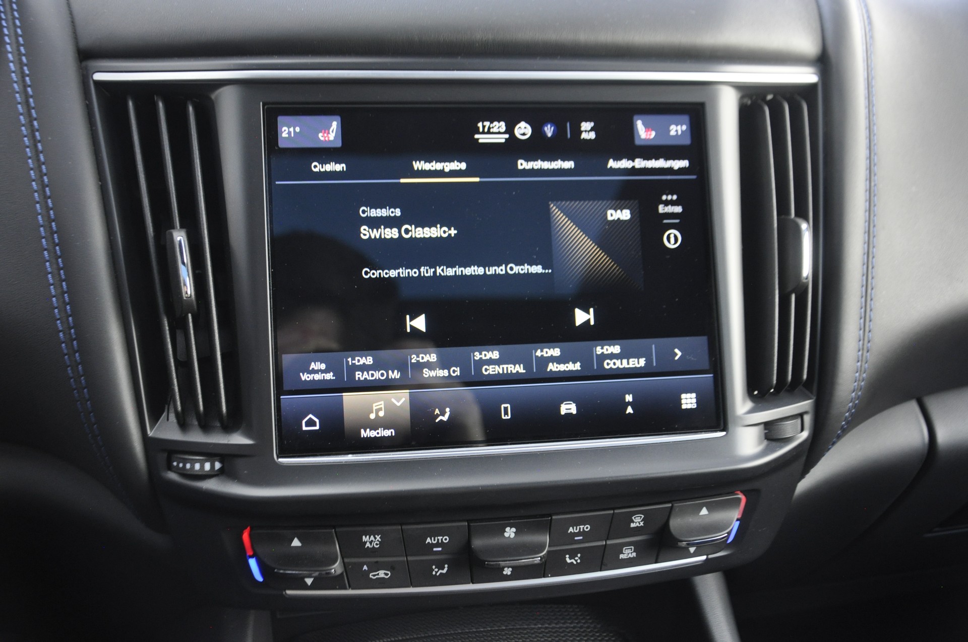 MASERATI Levante 2.0 MHEV GT Hybrid Automatica Launch Edition One of 200-image-11