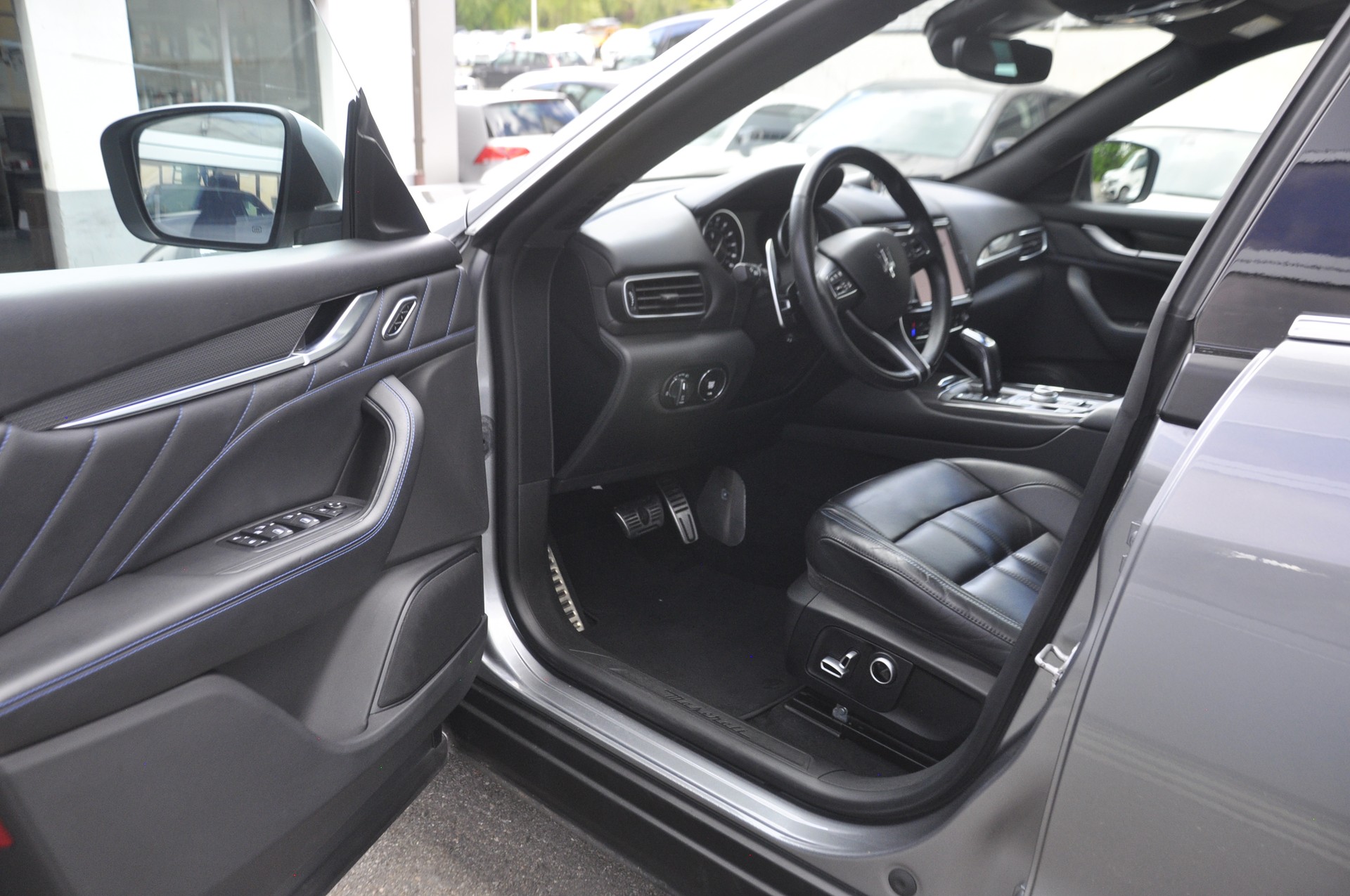 MASERATI Levante 2.0 MHEV GT Hybrid Automatica Launch Edition One of 200-image-3