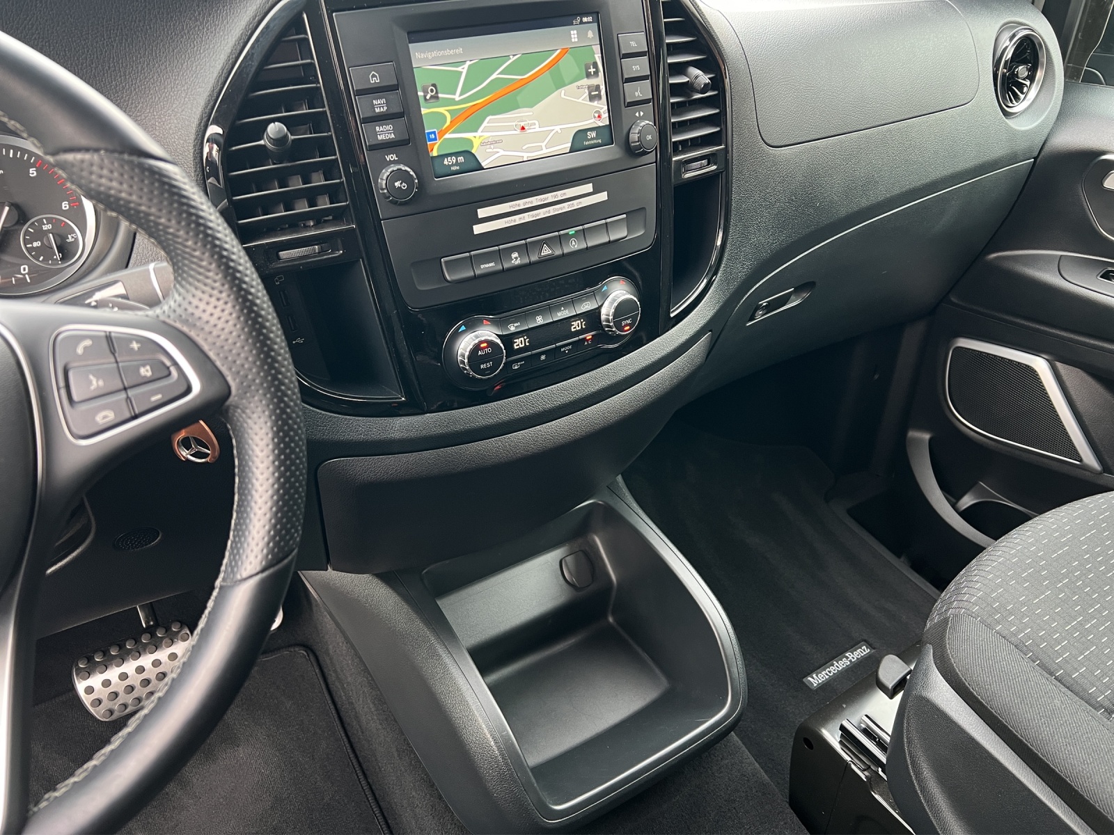 MERCEDES-BENZ Vito 116 CDI L Select A-image-10