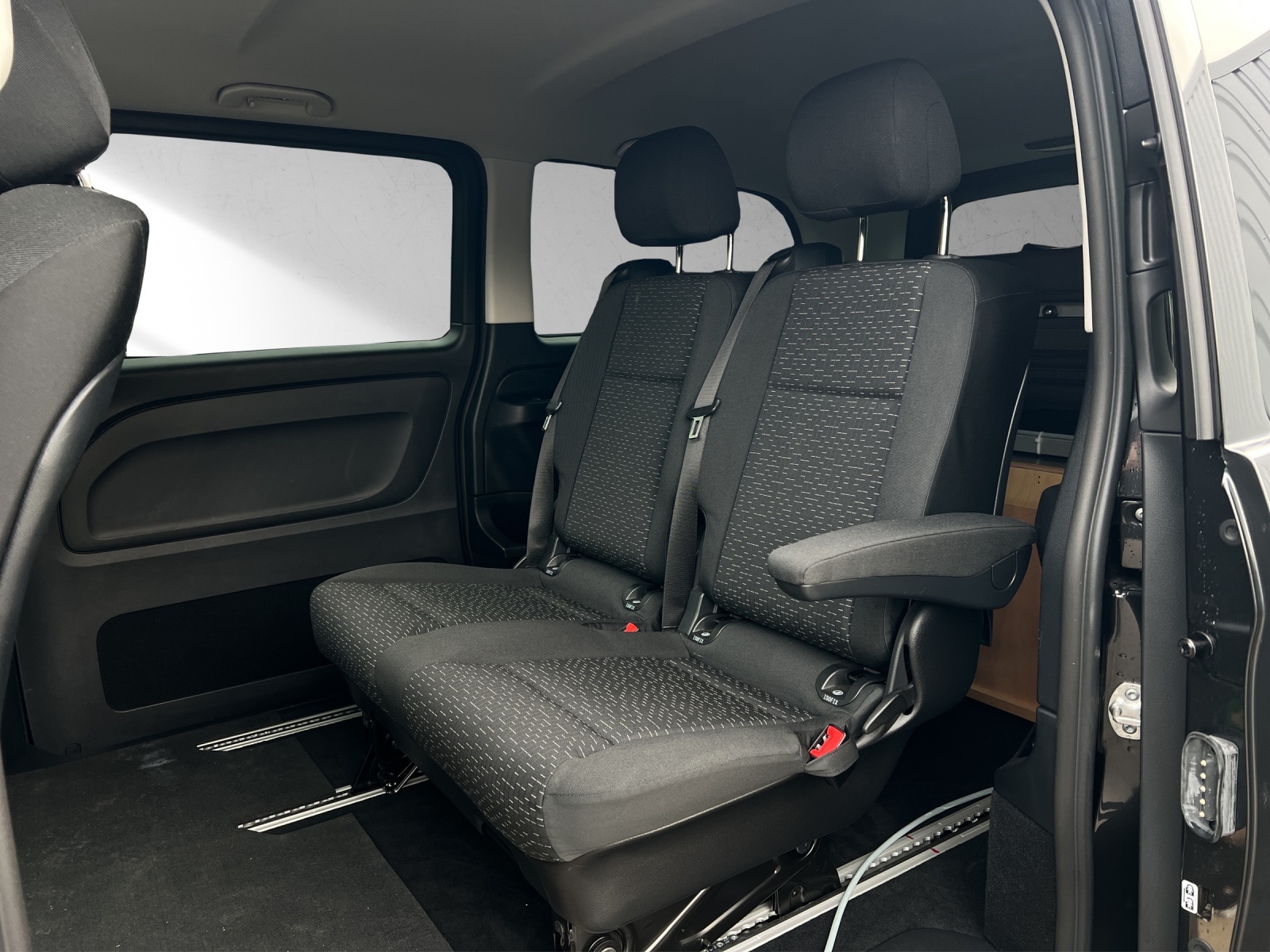 MERCEDES-BENZ Vito 116 CDI L Select A-image-14