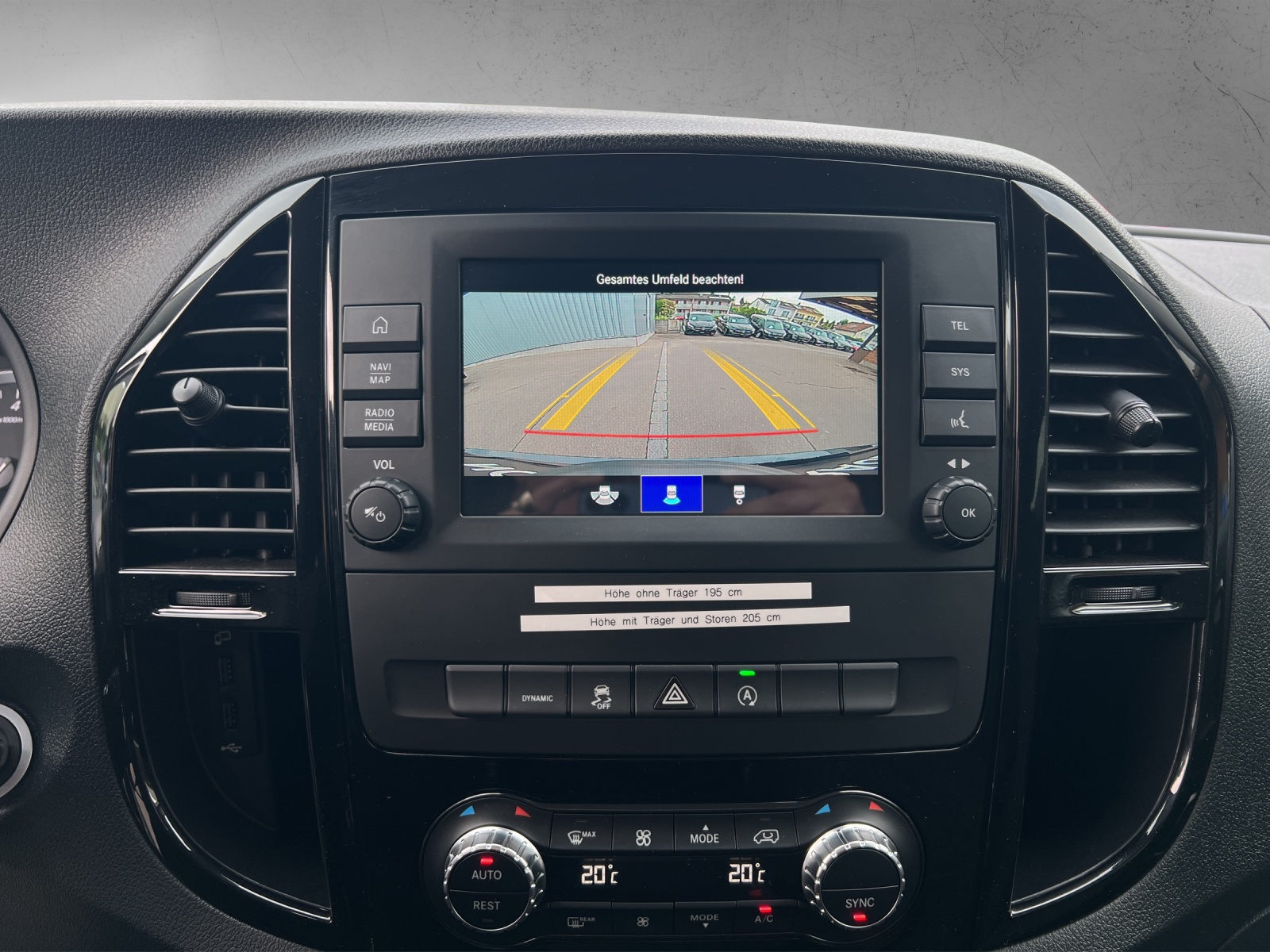 MERCEDES-BENZ Vito 116 CDI L Select A-image-11