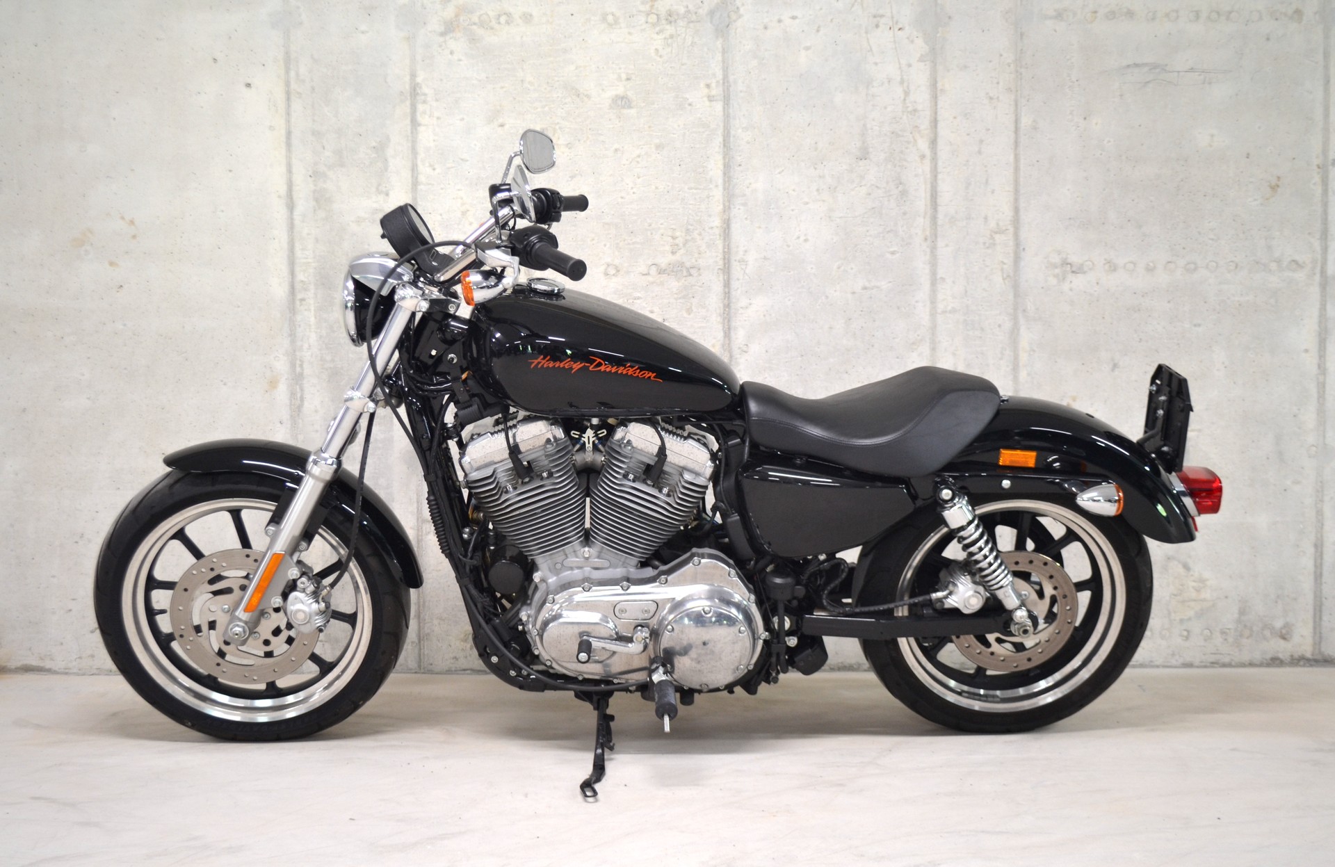 HARLEY-DAVIDSON XL 883 L Sportster Super Low-showroom-element-2