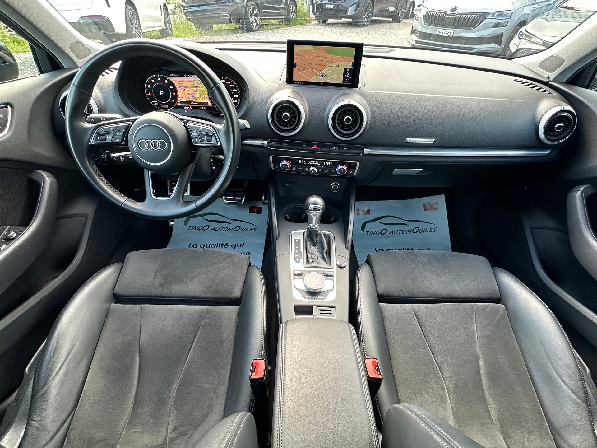 AUDI A3 Sportback 35 TFSI Sport Attraction S-tronic-image-14