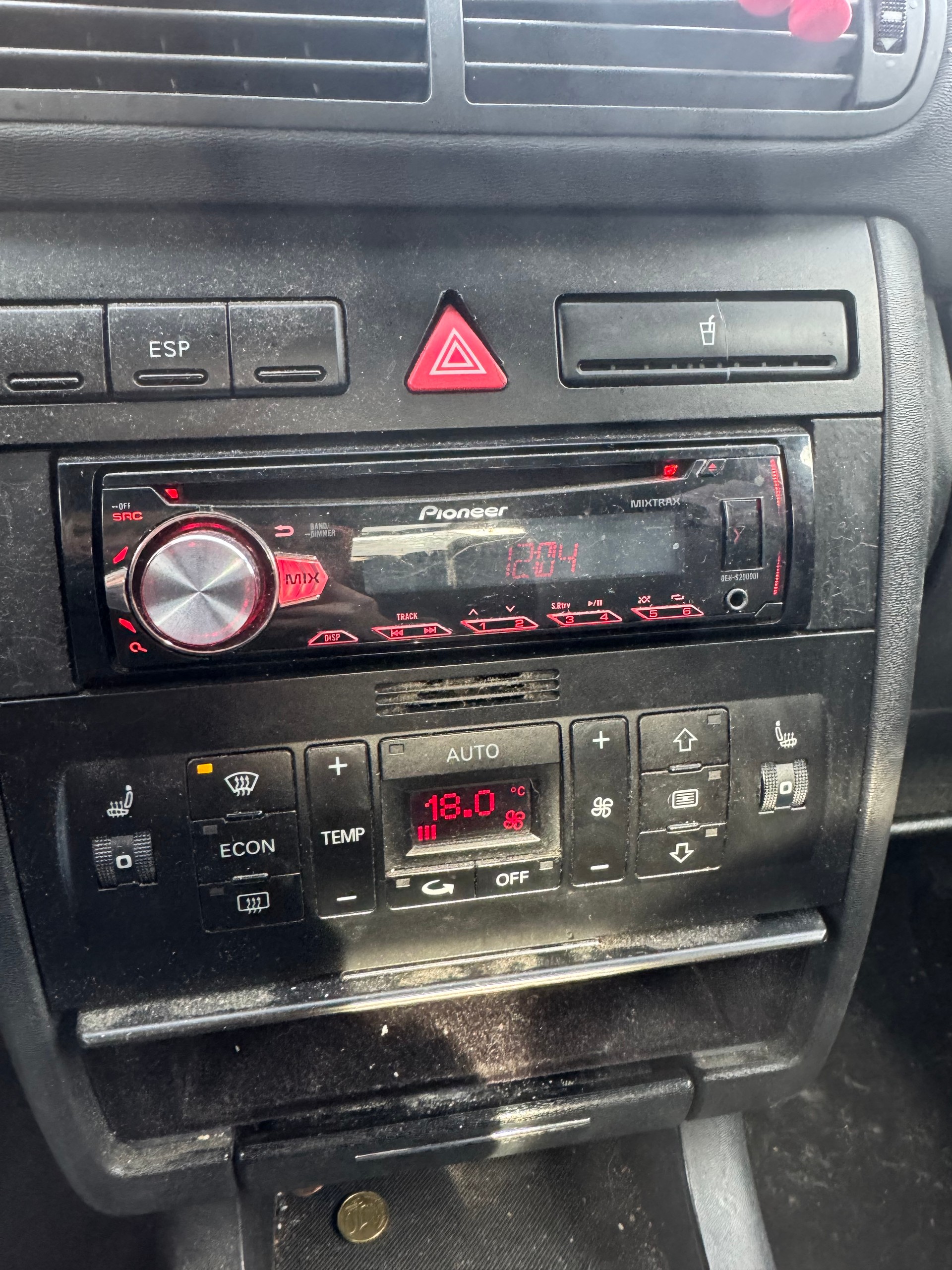 AUDI A3 1.8 T Attraction-image-8