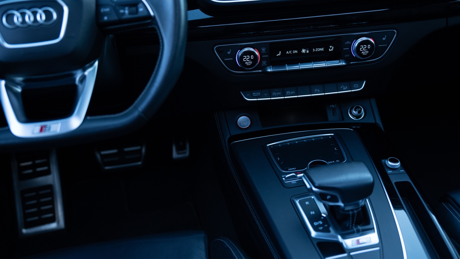 AUDI SQ5 3.0 V6 TFSI quattro T-Tronic-image-17