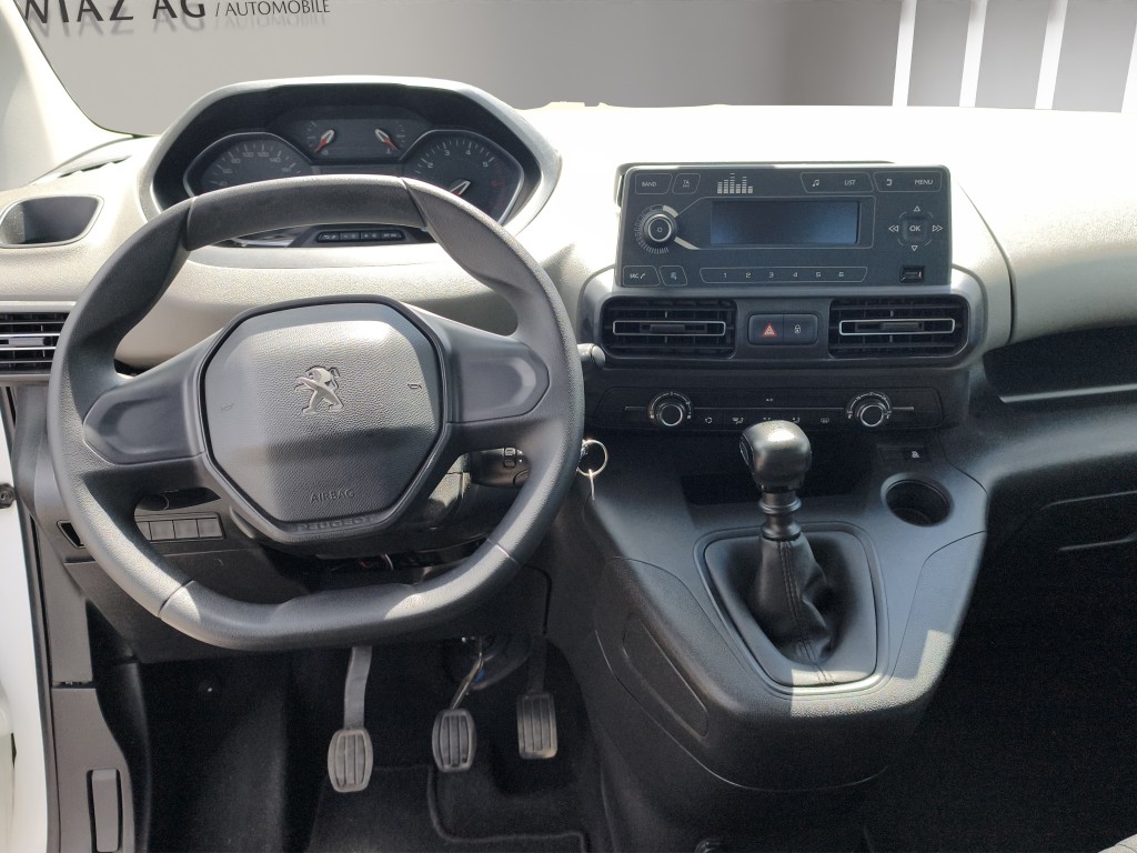 PEUGEOT Rifter 1.2 PureTech Active-image-10