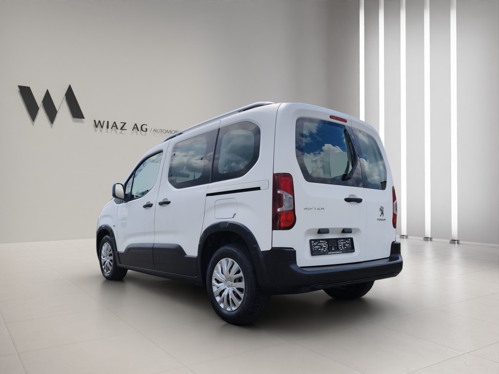 PEUGEOT Rifter 1.2 PureTech Active-image-9