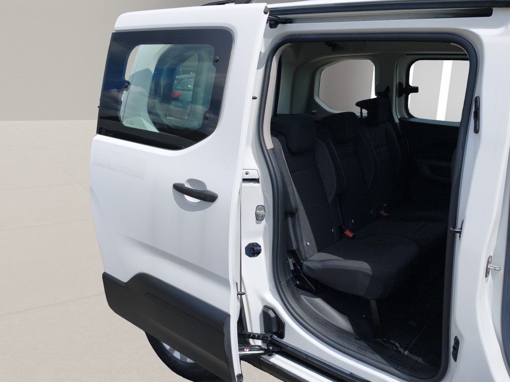 PEUGEOT Rifter 1.2 PureTech Active-image-14