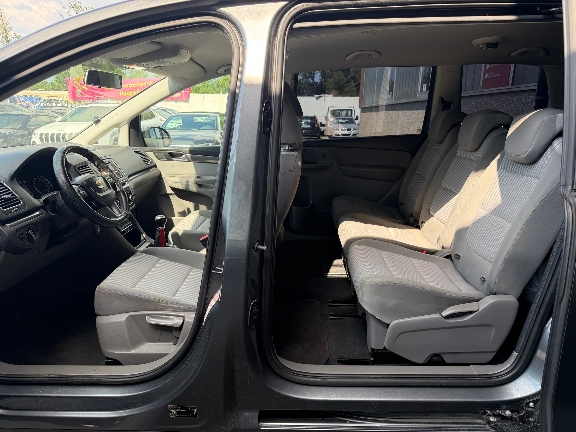 SEAT Alhambra 1.4 TSI Reference Eco-image-12