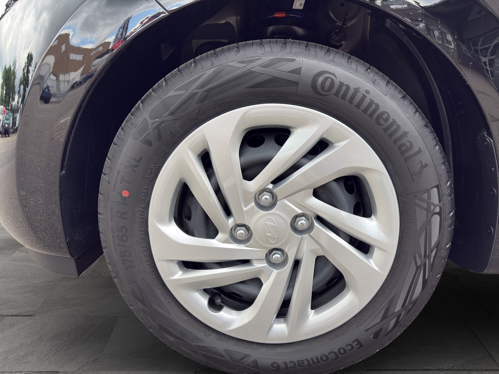 HYUNDAI i10 1.0 Pica-image-8