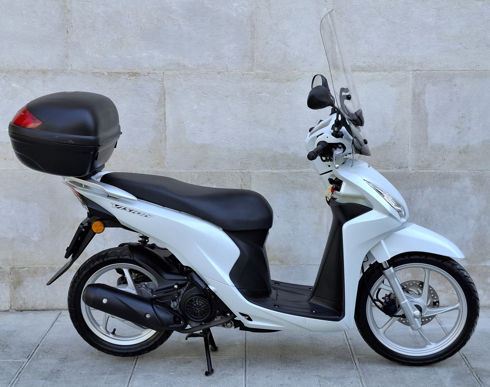HONDA NSC Vision 110 16''