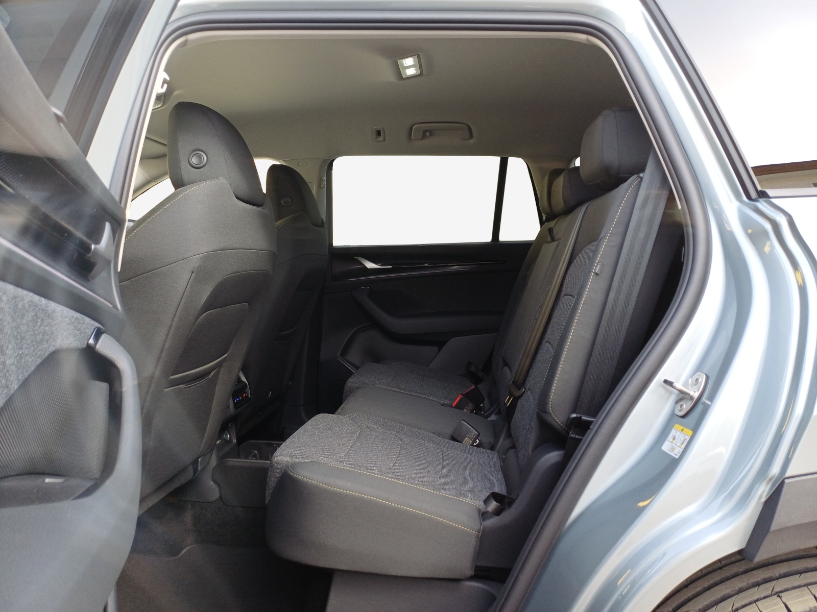 SKODA Kodiaq 2.0 TSI Dynamic 4x4-image-11
