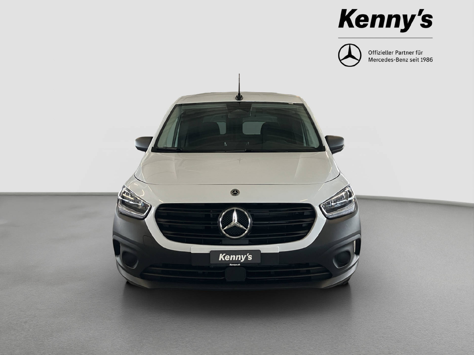 MERCEDES-BENZ Citan 113 KA 3100mm L-showroom-element-1