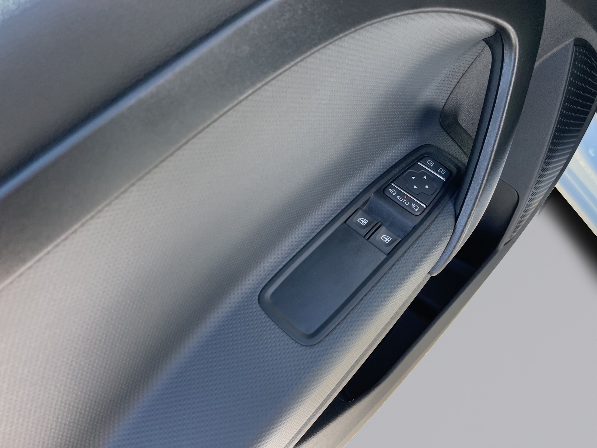MERCEDES-BENZ eCitan Kaw. L 45 kWh-image-19
